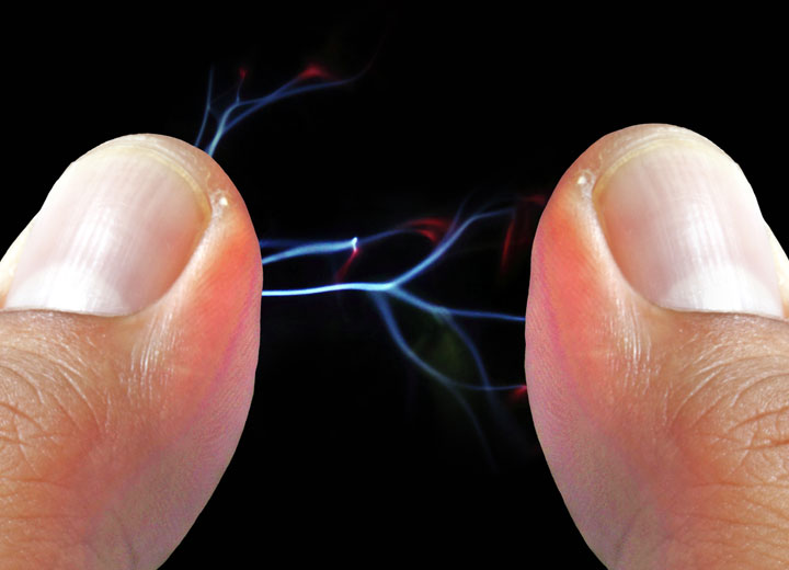 Static control in printing with humidification Static control in printing with humidification